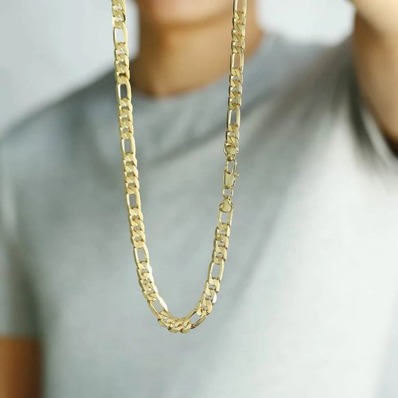 ⭐️HP⭐️New: Gold Vermeil Diamond Cut Figaro Necklace, Made in Italy - Picture 5 of 8